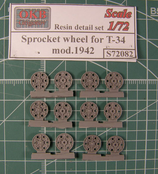 OKBS72082 Ведущие колеса танка Т-34 мод.1942 (6 штук).      Sprocket wheel for T-34, mod.1942 (6 per set) (thumb7782)