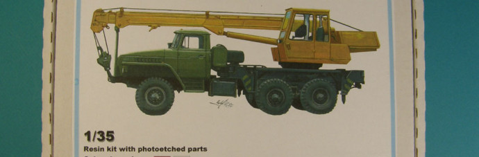 BM3538   КС-2573 конверсионный набор автокран для модели авт. Урал         KS-2573 autocrane conv. for Omega Ural kit (thumb9103)