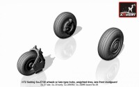 AR AW72033    1/72 Sukhoj Su-27/30 wheels w/ late type hubs, weighted tires, late front mudguard (attach1 12818)