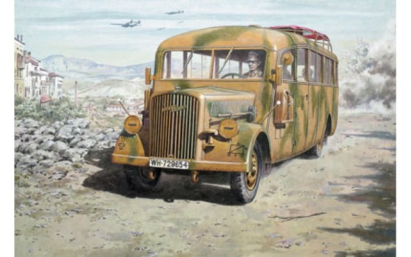 RN726   Opel Blitz Omnibus model W39 (late WWII service) (thumb20484)
