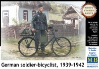 MB35171   German soldier-bicyclist, 1939-1942 (thumb18190)