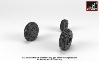 AR AW72048   1/72 Mikoyan MiG-21 Fishbed wheels w/ weighted tires, early (attach3 21586)