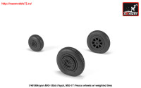 AR AW48033   1/48 Mikoyan MiG-15bis Fagot (late) / MiG-17 Fresco wheels w/ weighted tires (attach2 25551)