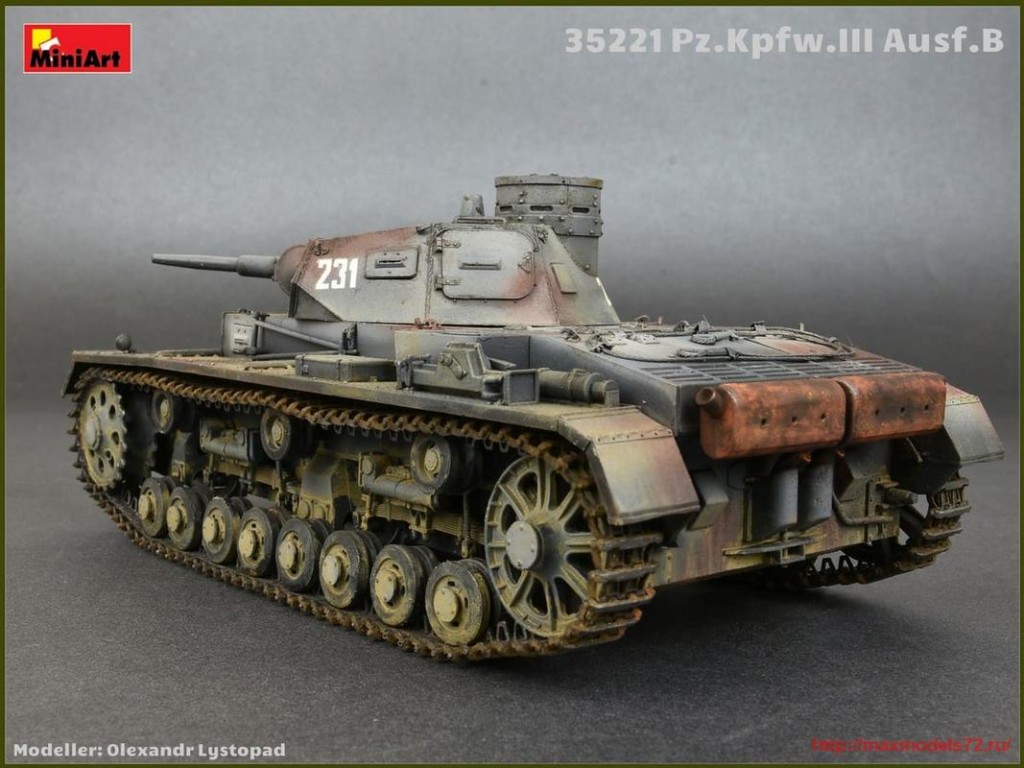 MA35221   Pz.Kpfw.III Ausf.B w/Crew (attach2 32613)