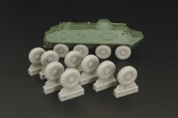 HLH72061   BTR-60 Wheels (ACE,ICM, S-model) (attach2 29462)