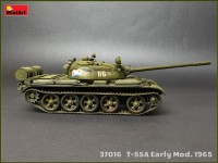 MA37016   T-55A tank, early prod. model 1965  Interior kit (attach4 27096)