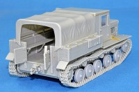MA35052   Soviet artillery tractor Ya-12, early production (attach4 26081)