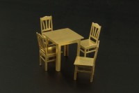 BRL72013   Table and chairs (attach2 29758)