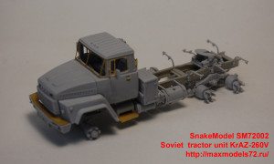 SM72002   Soviet  tractor unit KrAZ-260V (attach2 33573)