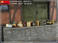 MA35588   German jerry cans set WW2 (attach3 39961)