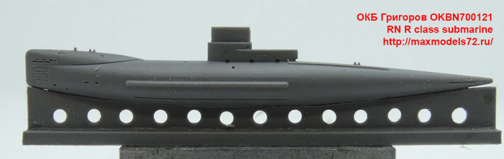 OKBN700121   RN R class submarine (attach5 41316)