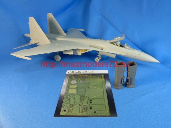 MD4827   Su-35. Air intakes (Kitty Hawk) (thumb46860)