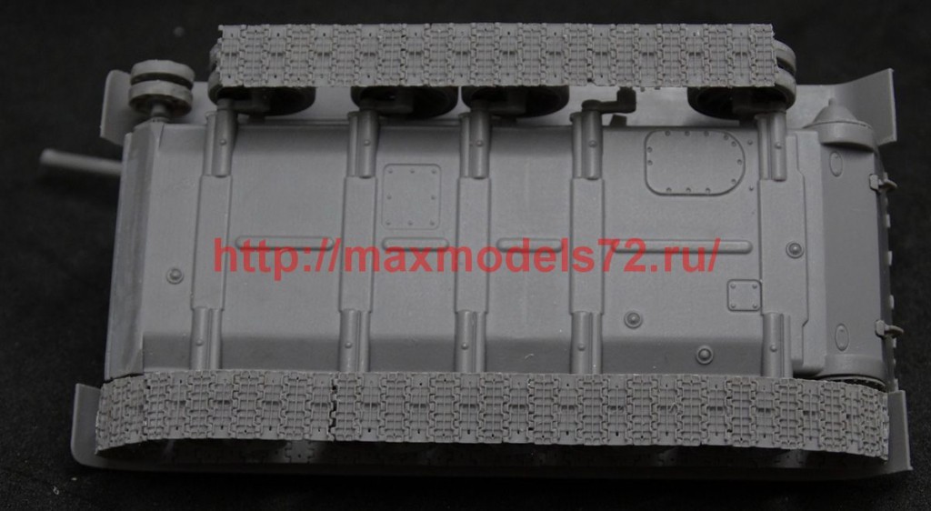 OKBV72097   Soviet Medium Tank T-44 (attach18 51657)