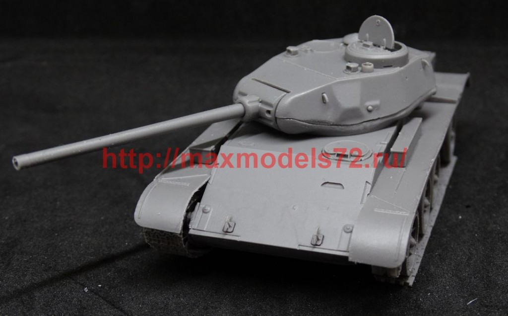 OKBV72097   Soviet Medium Tank T-44 (attach16 51657)