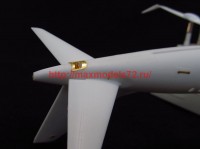 MD14417   Embraer 195 (Revell) (attach4 46361)