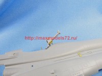 MD7212   MiG-25. Wheel bays (attach4 45890)