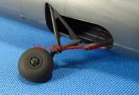 MDR4865   B-17. Wheels with cover (Revell/Monogram) (attach8 48853)