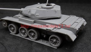 OKBV72097   Soviet Medium Tank T-44 (attach12 51657)
