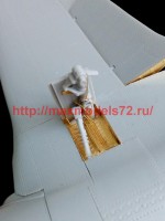 MDR4873   F9F-2 Panther. Exterior (Trumpeter) (attach7 51385)