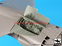 BDA48122   1/48 Harrier  GR 7 engine (attach4 55482)