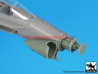 BDA72090   1/72 F-18 radar+canon (attach2 54332)