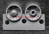 OKBS72502   Wheels for Armata Universal Combat Platform, late (thumb60238)