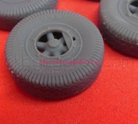 OKBS72548DP   Wheels for Sd.Kfz.9 FAMO, type 2 (6 per set) (attach2 79351)