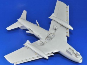CP72054   F-86A (attach3 88104)