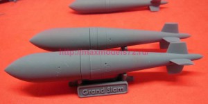 OKBWEMR72013   UK Bomb, Medium Capacity, 22,000 lb (Grand Slam) (attach6 90703)