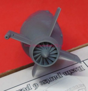 OKBN350046   Trafalgar class submarine with sonar 2076 set (attach5 90731)