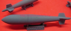 OKBWEMR72013   UK Bomb, Medium Capacity, 22,000 lb (Grand Slam) (attach3 90703)