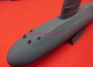 OKBN350061   Hai Lung class submarine (attach2 90826)