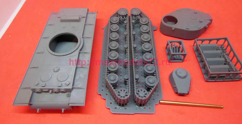 OKBTRV72021   Soviet Heavy Tank KV-4, Strukov?s proposal (attach1 90575)